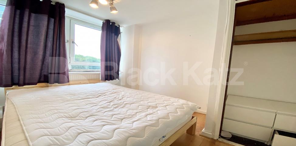 			LET , 3 Bedroom, 1 bath, 1 reception Apartment			 Rolls Road, Bermondsey